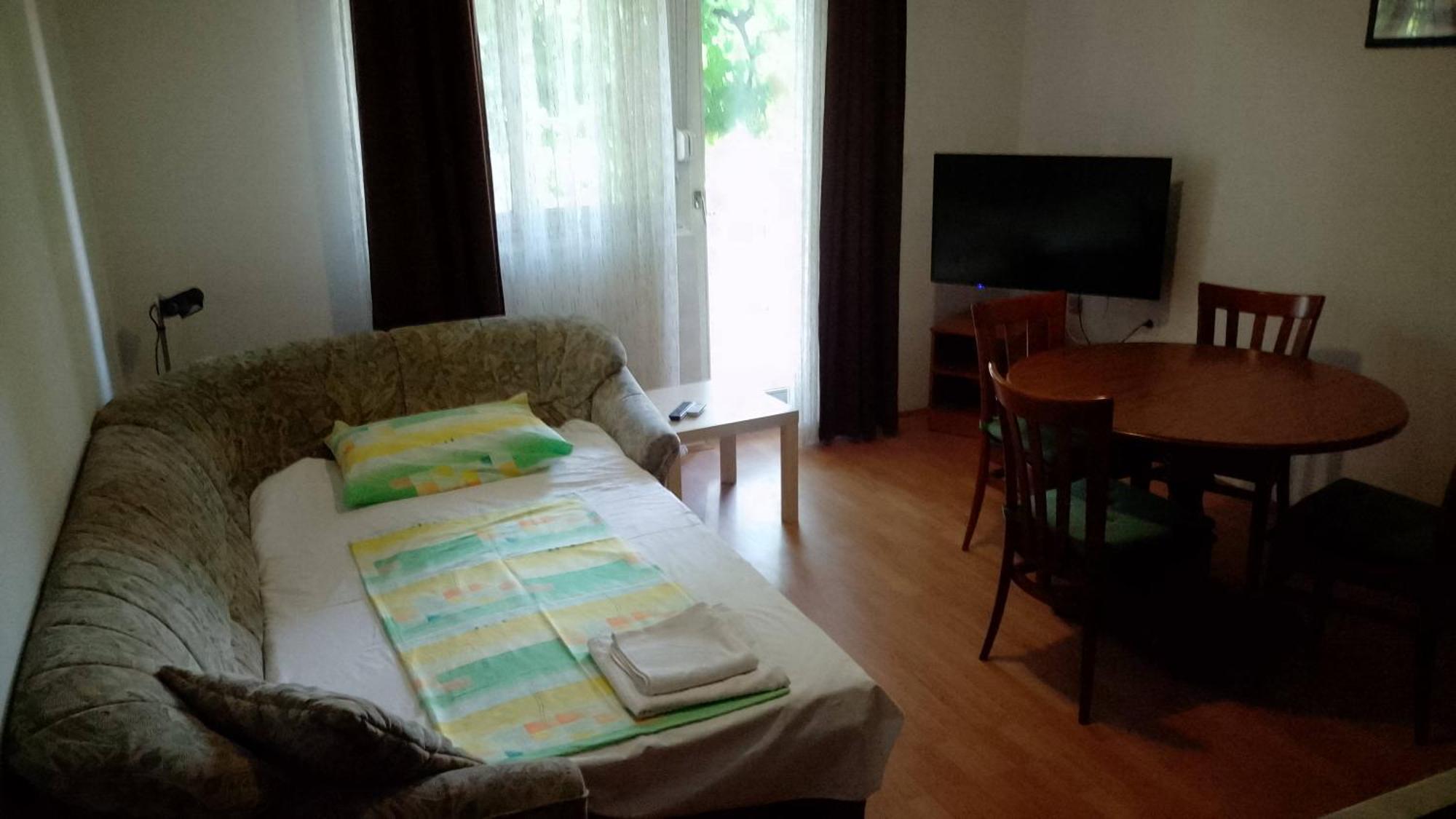 Apartmani Ledenko Kastela Luaran gambar