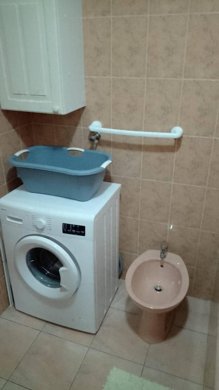 Apartmani Ledenko Kastela Luaran gambar