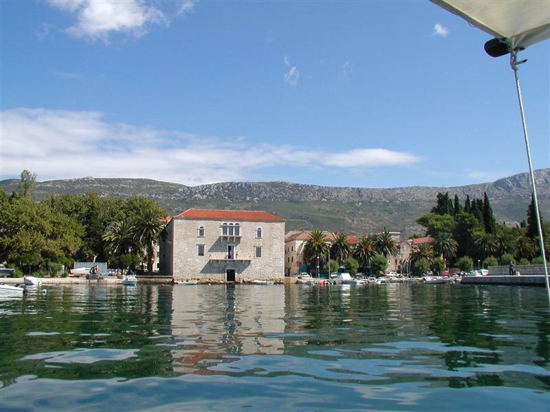 Apartmani Ledenko Kastela Luaran gambar