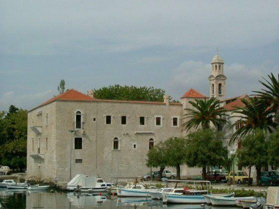 Apartmani Ledenko Kastela Luaran gambar